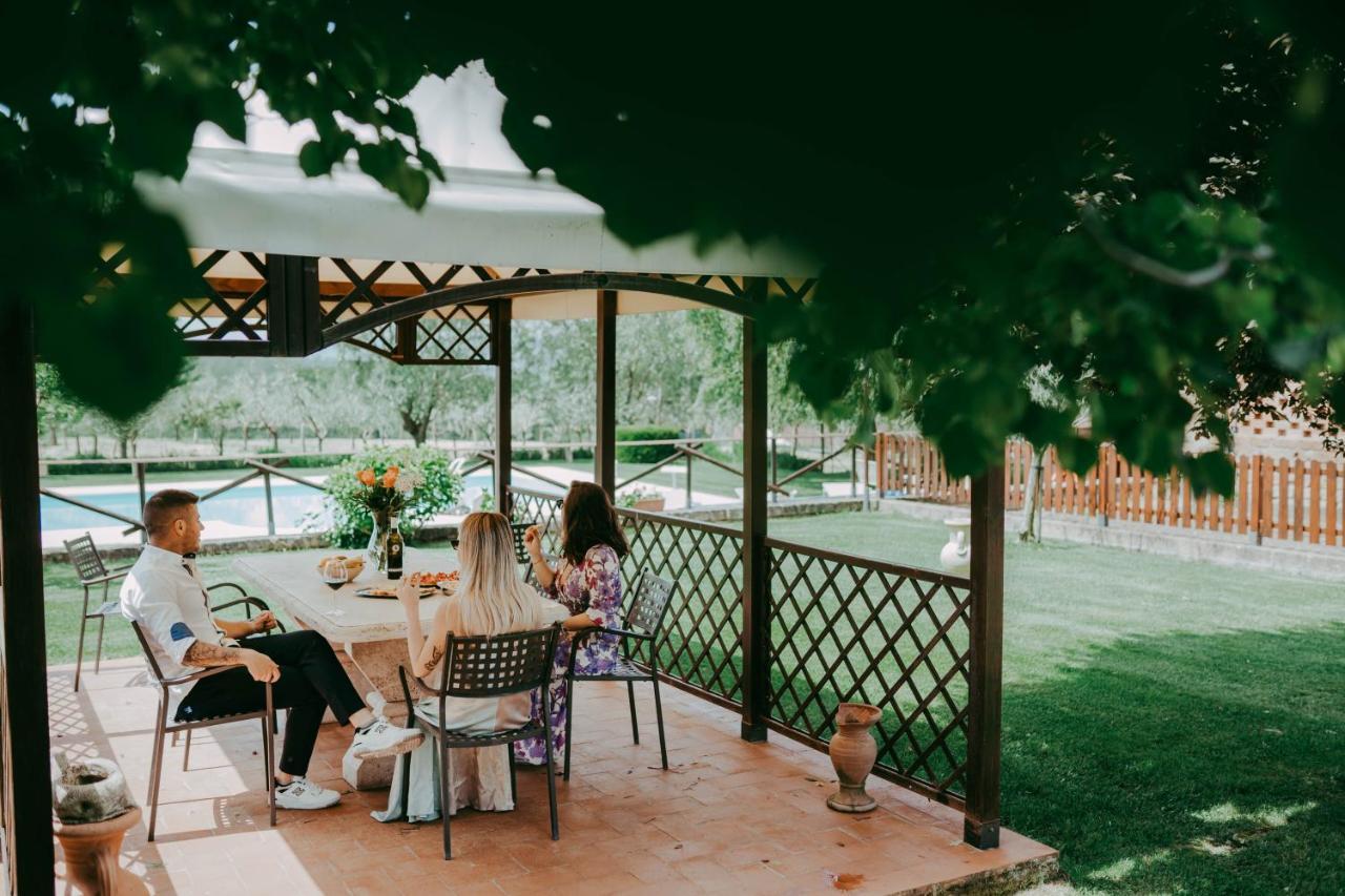 Agriturismo Gli Alberelli 阿夸彭登泰 外观 照片