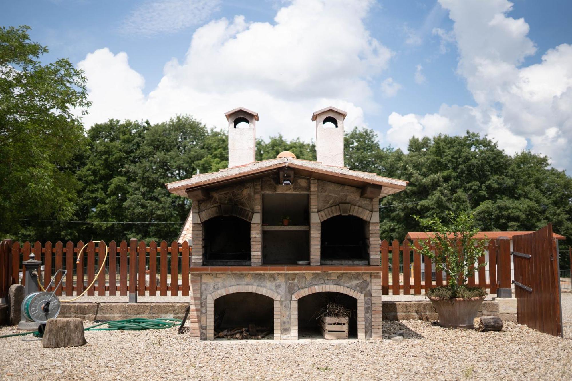 Agriturismo Gli Alberelli 阿夸彭登泰 外观 照片
